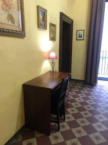 Casa Benedettini Tourist Apartment In Sicily Katánie 0*, CTA